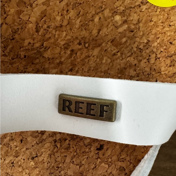 NEW Reef Cushion Hi Bloom Slides ~White ~ 9 - Picture 10 of 12
